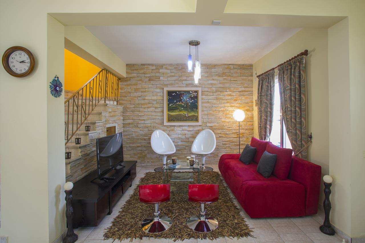 Ayia Napa Tropical Beach Villa Bagian luar foto