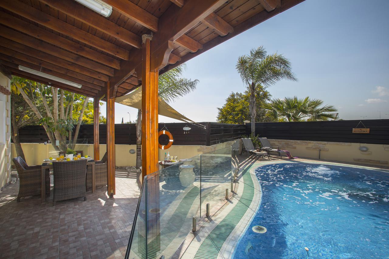 Ayia Napa Tropical Beach Villa Bagian luar foto