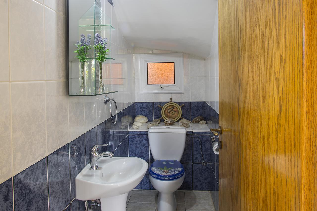 Ayia Napa Tropical Beach Villa Bagian luar foto